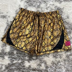 Nike Women’s  Dri-FIT Rebel Fly Shorts XXL